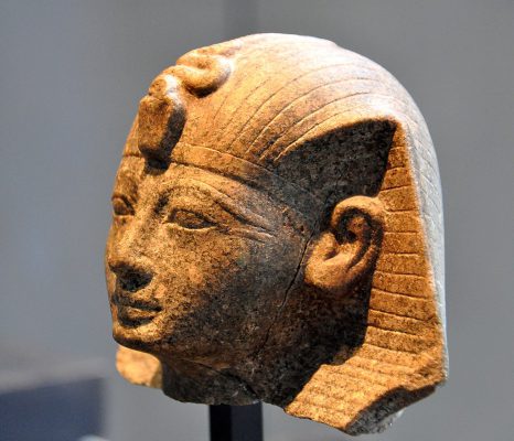 Amenhotep_II._18th_Dynasty,_c._1420_BC._18th_Dynasty._State_Museum_of_Egyptian_Art,_Munich