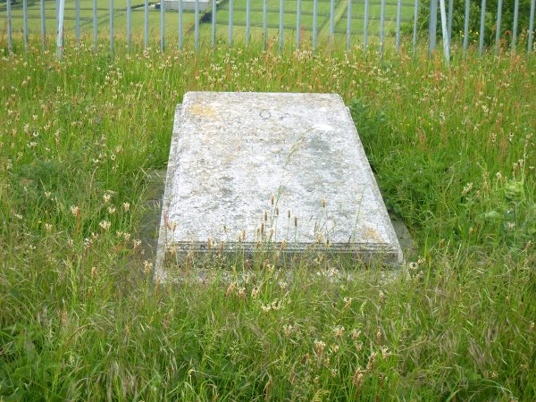 Grave_of_the_5th_Earl_of_Carnarvon