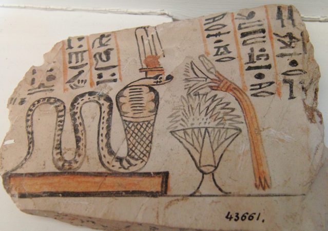 Meretseger_Ägyptisches_Museum_Kairo_2016-03-29_Ostrakon_03
